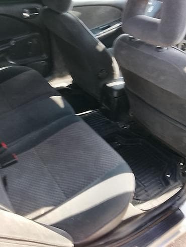 Toyota: Toyota Avensis: 2003 г., 2 л, Кол менен иштөөчү, Дизель, Универсал — 6