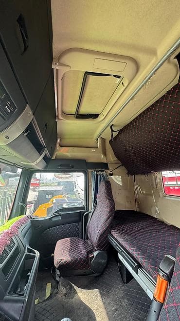 присепы: Тягач, 2020 г., Без прицепа — 9