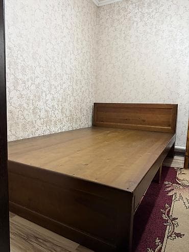 мебел кроват: Односпальная кровать, Б/у, Каркас без матраса, длина - 180 см — 2