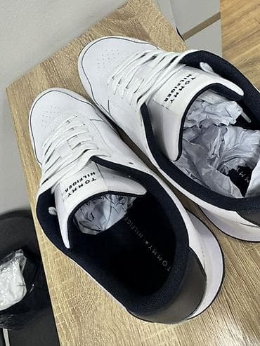 Жеке буюмдар: Эркектердин кроссовкасы, 42, Tommy Hilfiger, Жаңы, түсү - Ак, Өзү алып кетүү — 7