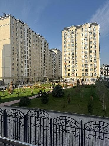 продаю или меняю на автомат: 3 комнаты, 96 м², Элитка, 9 этаж, Дизайнерский ремонт — 1