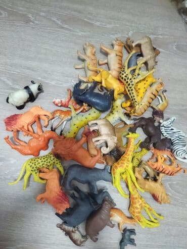 набор щенячий патруль: Набор фигурок различных ж,ивотных, включая диких зверей, таких как — 2