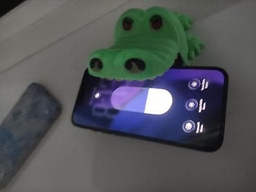 red magic 5s: IPhone 14, Б/у, 128 ГБ, Черный, Кабель, Зарядное устройство, 83 % — 1