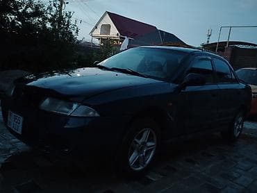 mazda cronos: Mitsubishi Carisma: 1998 г., 1.6 л, Механика, Бензин, Седан — 2