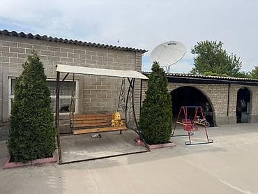 Недвижимость: Продаётся жилой дом с большим двором и капитальными постройками — 4