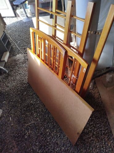 Детская кроватка-манеж в разборе - Материал: массив дерева