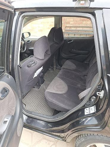 sv 40: Honda Fit: 2004 г., 1.5 л, Вариатор, Бензин, Хэтчбэк — 6