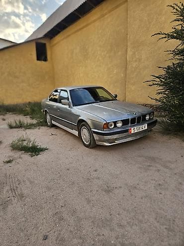 BMW 525: 1989 г., 2 л