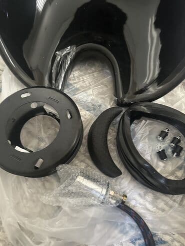 старый инструмент: Продаю парикмахерскую мойку,раковина полностью новая ;есть зеркала — 2