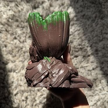 деревянные горшки: Горшок Грут, напечатанный на 3D-принтере. В дне есть дренажное — 3