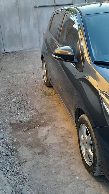 Chevrolet Spark: 2017 г., 1 л, Автомат, Бензин, Хэтчбэк — 5