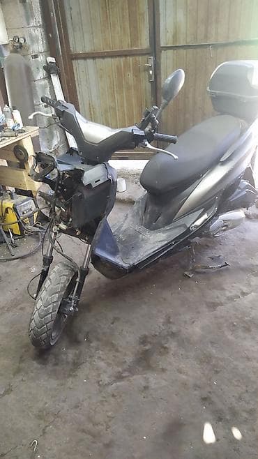 мопеды ссср: Скутер ZHWEKI (бензиновый) Описание: - Городской скутер с вариатором — 1