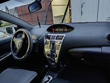 e2 byd: Toyota Yaris: 2007 г., 1.5 л, Автомат, Газ, Седан — 5