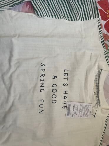 Киреге берилүүчү кийимдер: Брендовые корейские футболки, ветровки, джинсы, пижамы, носочки, есть — 11