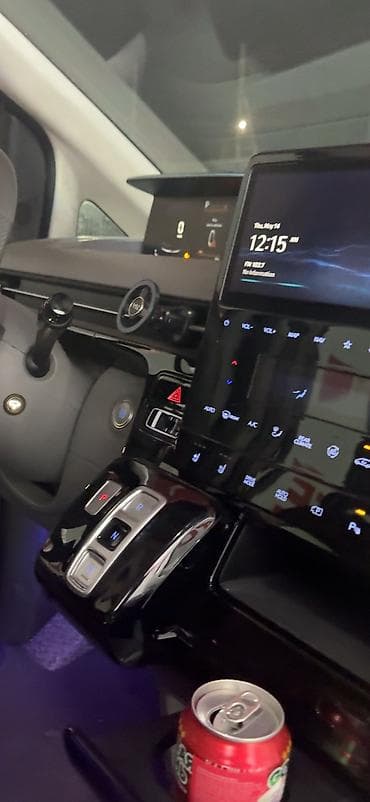 минивэн hyundai staria: Hyundai Staria: 2021 г., 3.5 л, Автомат, Газ, Минивэн — 7