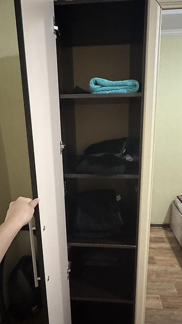 витринные полки б у: Продаю спальный гарнитур, две односпальные кровати, и один большой — 5