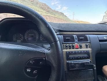 Транспорт: Mercedes-Benz E-класс AMG: 2000 г., 5.5 л, Автомат, Бензин, Седан — 9