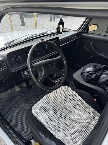 full construction: ВАЗ (ЛАДА) 2107: 2010 г., 1.6 л, Ручные, Бензин, Седан — 9