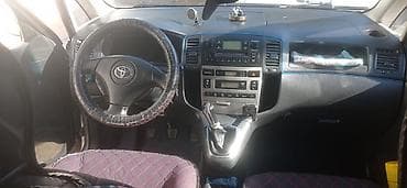 windom 2003: Toyota Corolla Verso: 2003 г., 1.8 л, Механика, Бензин, Хэтчбэк — 6