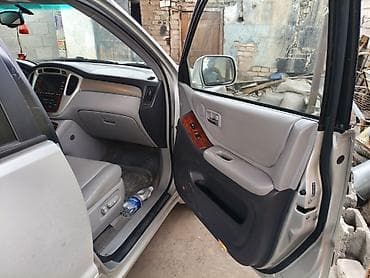 subaru forester: Toyota Highlander: 2003 г., 3.3 л, Автомат, Бензин, Кроссовер — 10