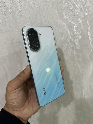 ноутбуки в бишкеке бу: Redmi, Redmi A5, Б/у, 64 ГБ, цвет - Голубой, 2 SIM — 4