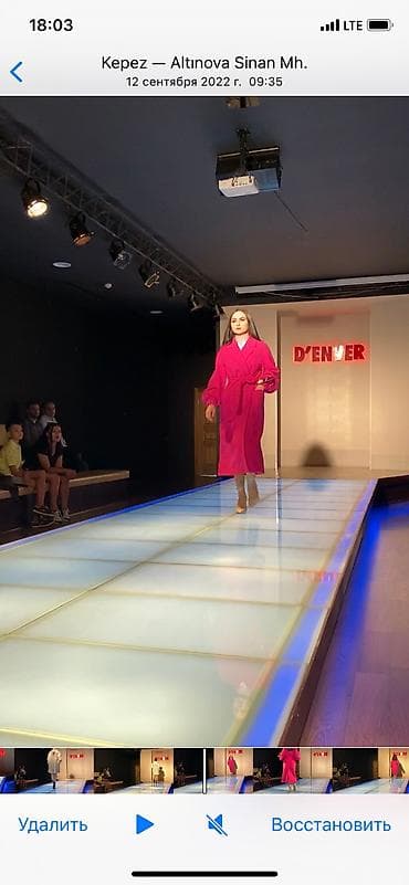 Продаю пальто новое производство Турция фирма на фото цвет фукси