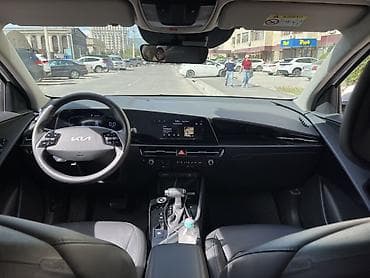 01: Kia Niro: 2022 г., 1.6 л, Гибрид, Кроссовер — 6