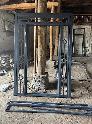 решетки на окна ош: Изготовление и монтаж металлоконструкций и стеклоконструкций под заказ — 8