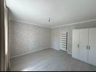 по суточные квартиры в оше: 1 комната, Агентство недвижимости, Без подселения, С мебелью частично — 3