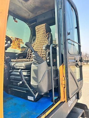 sprinter 4x4: Экскаватор, Hyundai, 2013 г., Колесный — 8