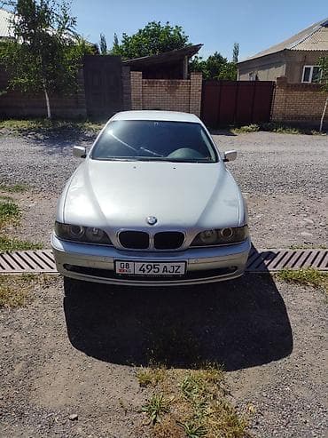 два авто: BMW 5 series: 2002 г., 3 л, Механика, Бензин, Седан — 8