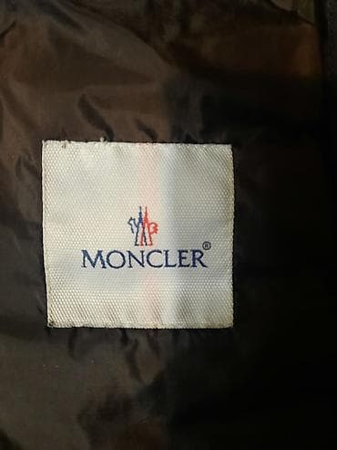 женский пуховик moncler: Пуховик, Короткая модель, США, Стеганый, С мехом, С капюшоном, M — 3