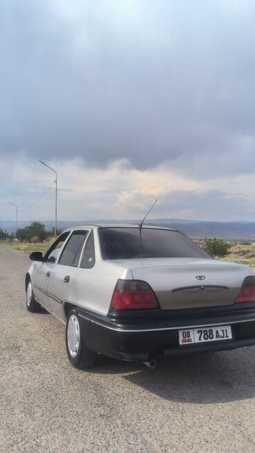 машины нексия: Daewoo Nexia: 2005 г., 1.5 л, Газ — 2