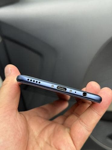 петличка для микрофона: Honor 8 Pro, Б/у, 64 ГБ, цвет - Синий, 2 SIM — 3