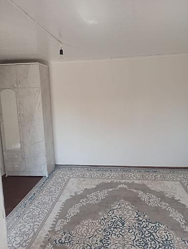 снять комнату на долгий срок: Сдаётся отдельная комната-студия с санузлом и мини-кухней. Описание — 2