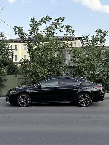 Продажа авто: Toyota Camry: 2019 г., 2.5 л, Автомат, Бензин, Седан — 2