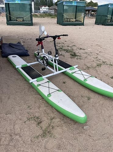 Продам срочно водный велосипед-катамаран в отличном состоянии