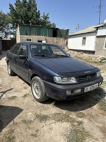 Volkswagen Passat: 1994 г., 2 л, Механика, Бензин, Седан