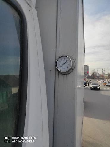 холодильная будка: Рефрижераторный фургон Mercedes-Benz Sprinter аренда - Изотермический — 4