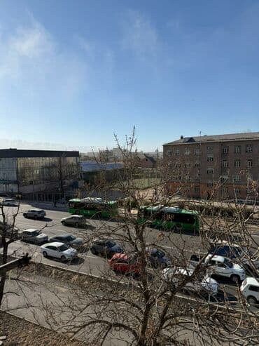 1 комната кватира: 2 комнаты, 43 м², Индивидуалка, 4 этаж, Старый ремонт — 3