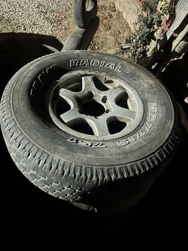купить диски на машину бу: Диски на митсубиси паджеро цена 8000 за 4 щт с резиной — 1