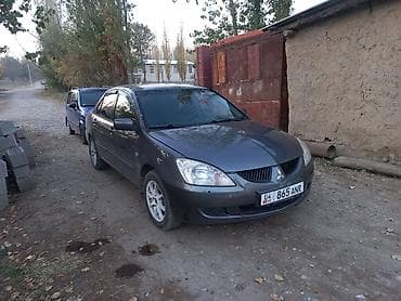 Mitsubishi Lancer: 2004 г., 1.6 л, Механика, Бензин, Седан