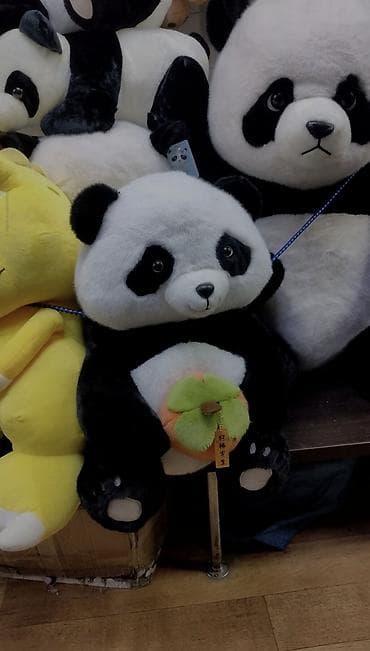 подарок для детей на новый год: 🐼 Мягкая игрушка Панда с мандарином 🍊45см Очаровательная плюшевая — 2