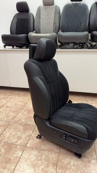 чехол кресло: Чехлы Экокожа, С подушкой, цвет - Черный, Toyota, Новый, Самовывоз — 3