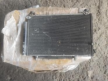 ist: Toyota IST, радиатор кондиционера — 2