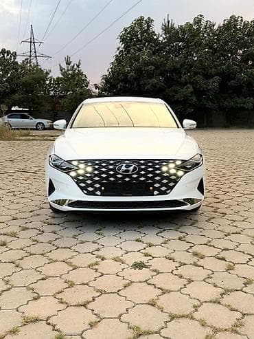 Hyundai Grandeur: 2022 г., 3 л, Автомат, Газ, Седан at lalafo.kg Hyundai Grandeur: 2022 г., 3 л, Автомат, Газ, Седан