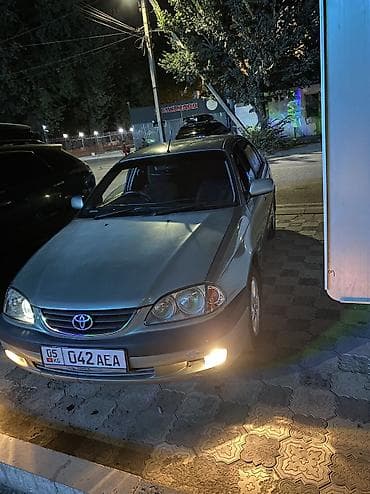 Toyota Avensis: 2001 г., 1.8 л, Автомат, Бензин, Седан — 1