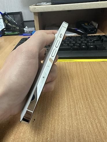 цена айфона 10: IPhone 14 Pro, Б/у, 256 ГБ, White Titanium, 95 % — 4