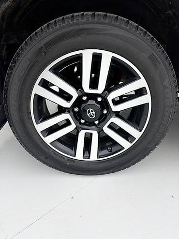 бампер на 4runner: Toyota 4Runner: 2019 г., 4 л, Автомат, Бензин, Внедорожник — 6