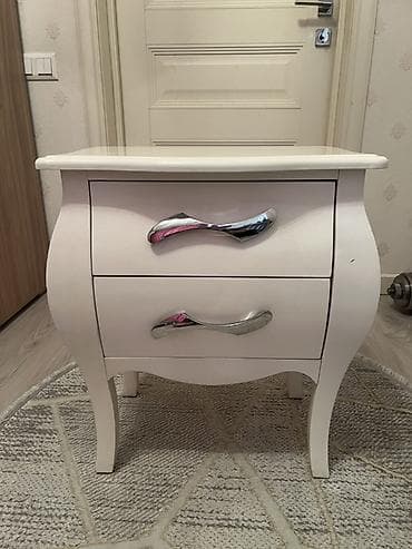 тумбы буу: Керебеттин жанындагы тумба, Колдонулган, Күзгүсүз, түсү - Ак, Башка материал, Өзү алып кетүү — 1